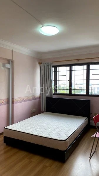5 Room (5I) HDB for Rent in  716 Ang Mo Kio Avenue 6 - Image 13