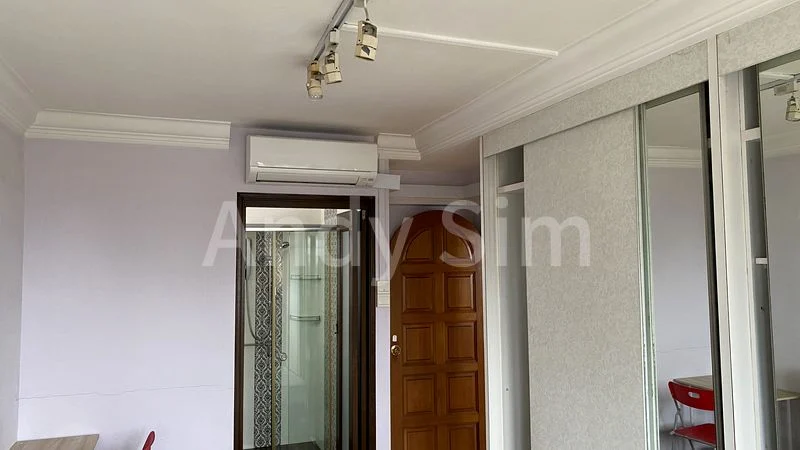 5 Room (5I) HDB for Rent in  716 Ang Mo Kio Avenue 6 - Image 8