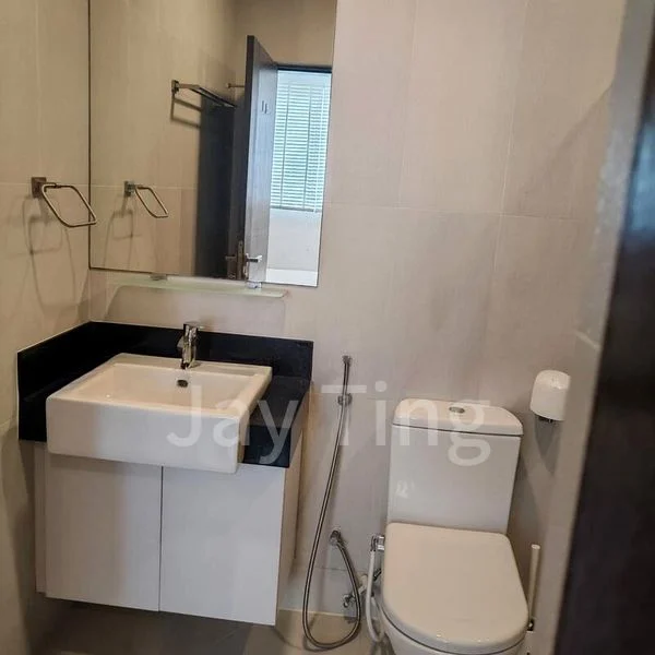 Master Room (Condo) for Rent in  Orchard Towers - Image 7