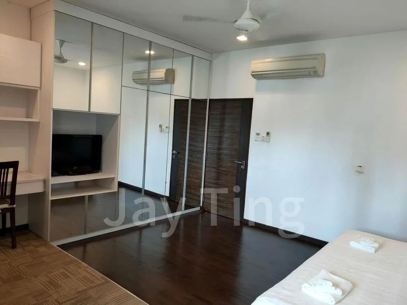 Master Room (Condo) for Rent in  Orchard Towers - Image 3