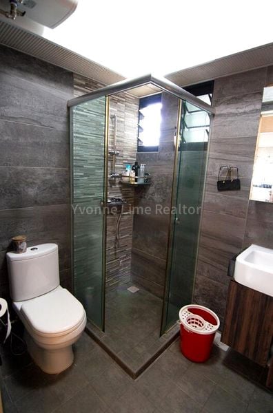 4 Room (4A) HDB for Sale in  261C Punggol Way - Image 8