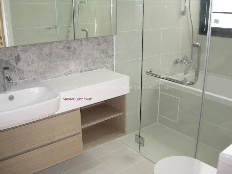 3 Bed Condo for Rent in  The Lakefront Residences - Image 2