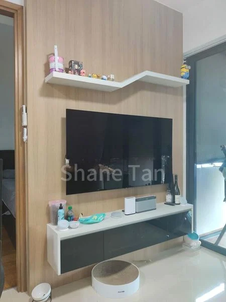 1 Bed Condo for Rent in Kingsford Waterbay - Image 1