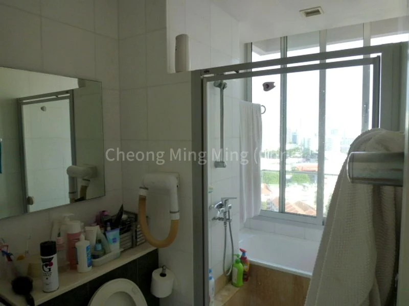 3 Bed Condo for Rent in  Kerrisdale - Image 14