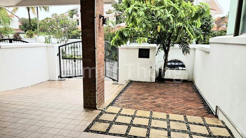 4 Bed Terraced House (Landed) for Rent in  Saraca Gardens - Image 3