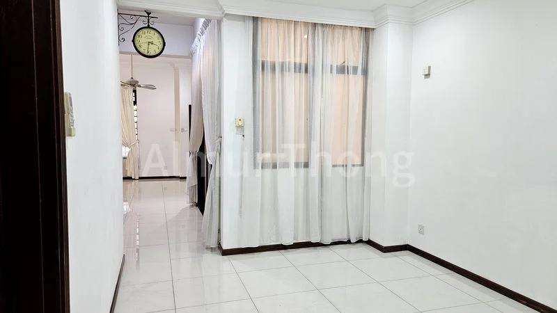 4 Bed Terraced House (Landed) for Rent in  Saraca Gardens - Image 7