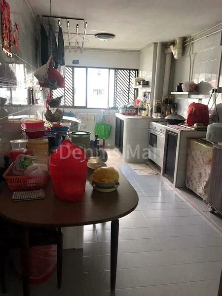 Common Room (HDB) for Rent in 559 Ang Mo Kio Avenue 10 - Image 4