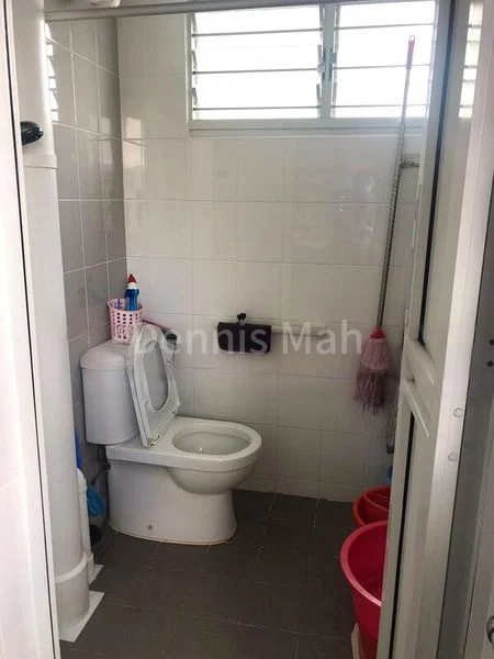 Common Room (HDB) for Rent in 559 Ang Mo Kio Avenue 10 - Image 3
