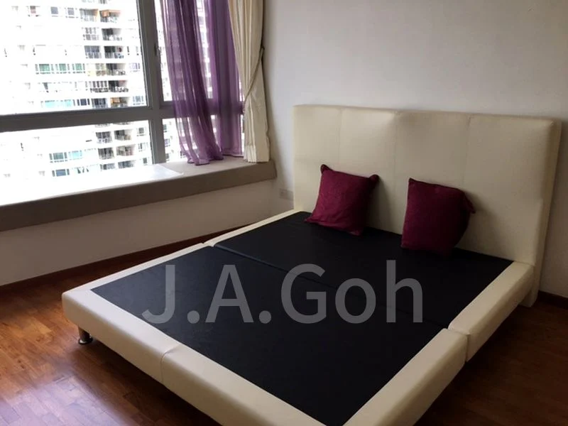 3 Bed Condo for Rent in  Clover By The Park - Image 4