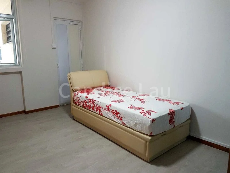 Common Room (HDB) for Rent in  111 Bishan Street 12 - Image 3