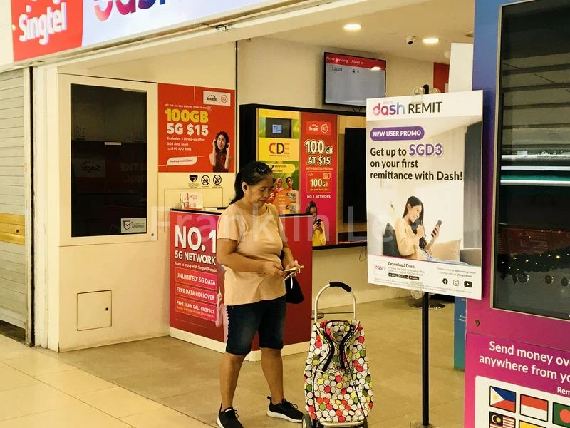 Shop / Shophouse for Rent in  Lucky Plaza - Image 5