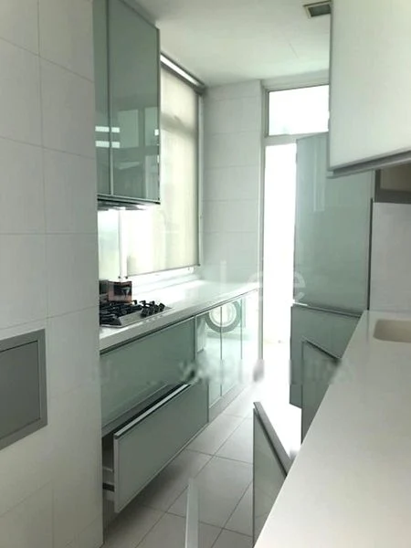 5 Bed Condo for Sale in  The Cascadia - Image 9