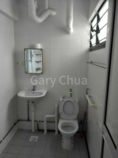 3 Room (3NG) HDB for Rent in  164 Bukit Batok Street 11 - Image 2