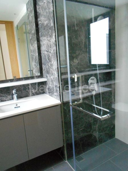 4+1 Bed Condo for Rent in  Bartley Ridge - Image 10