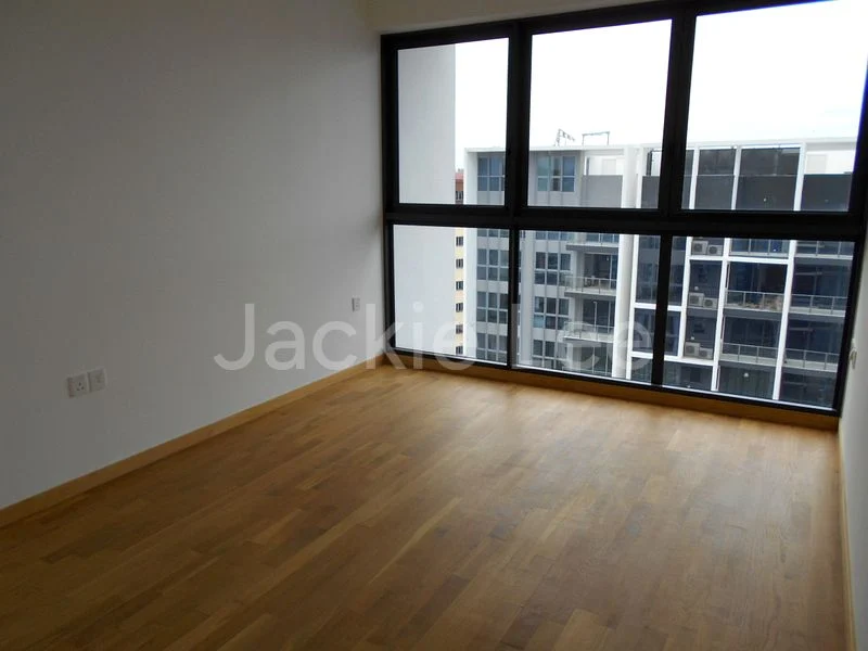 4+1 Bed Condo for Rent in  Bartley Ridge - Image 3