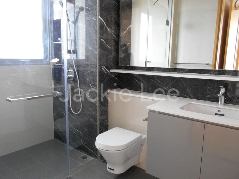 4+1 Bed Condo for Rent in  Bartley Ridge - Image 14