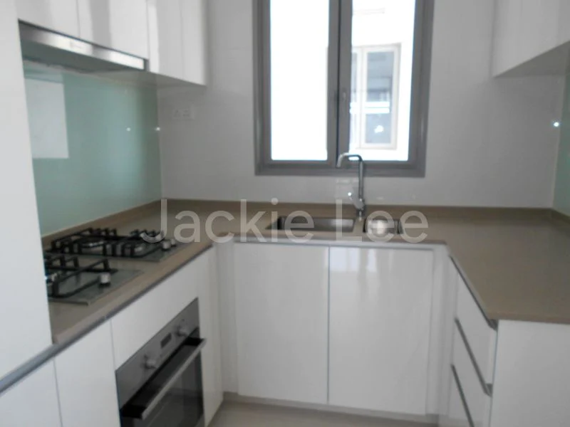 4+1 Bed Condo for Rent in  Bartley Ridge - Image 12