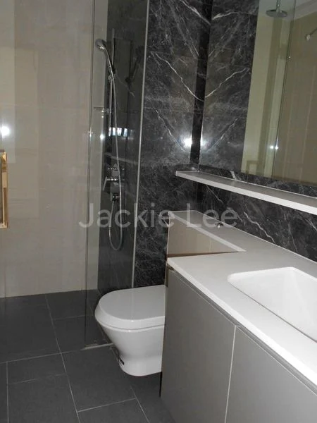 4+1 Bed Condo for Rent in  Bartley Ridge - Image 7