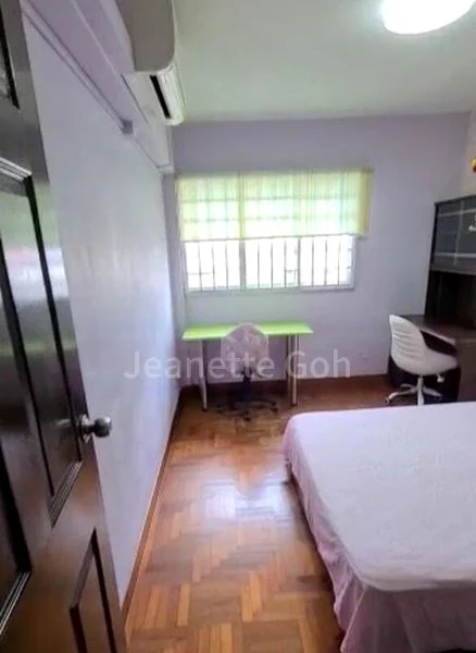 Common Room (HDB) for Rent in 324 Clementi Avenue 5 - Image 1