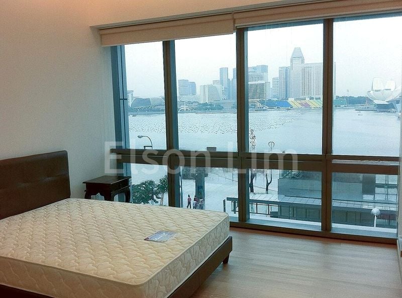 2 Bed Condo for Rent in  Marina Bay Residences - Image 2