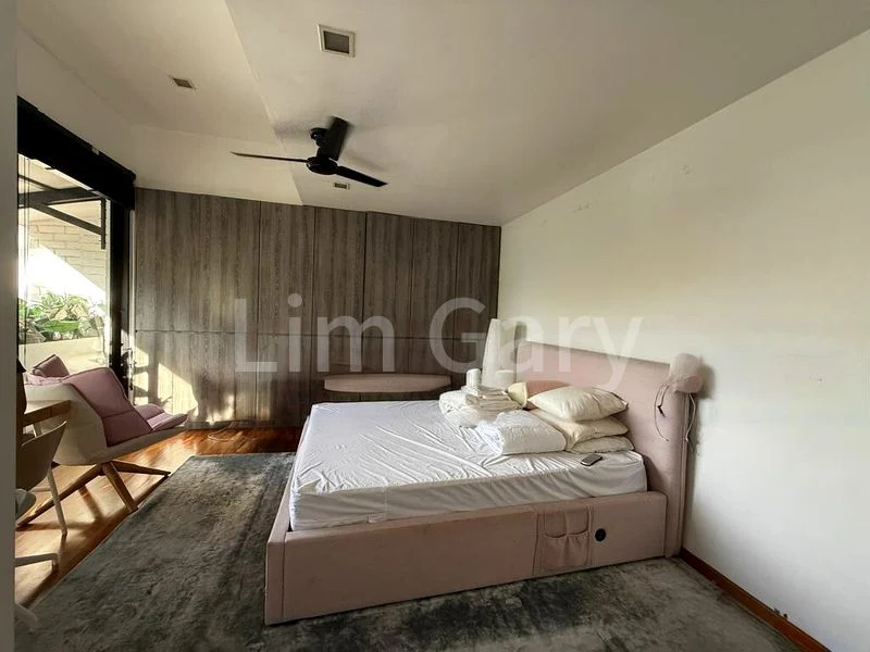 4 Bed Semi-Detached House (Landed) for Rent in Fernhill Lodge - Image 8