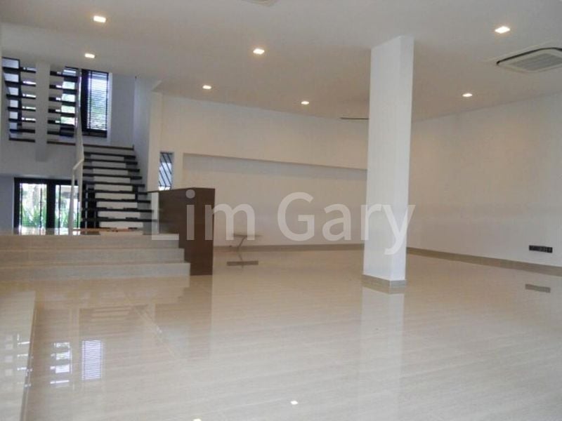 4 Bed Semi-Detached House (Landed) for Rent in Fernhill Lodge - Image 1