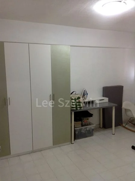 3 Room (3NG) HDB for Rent in  126 Hougang Avenue 1 - Image 2