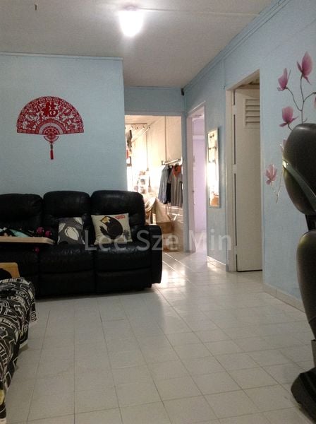 3 Room (3NG) HDB for Rent in  126 Hougang Avenue 1 - Image 1