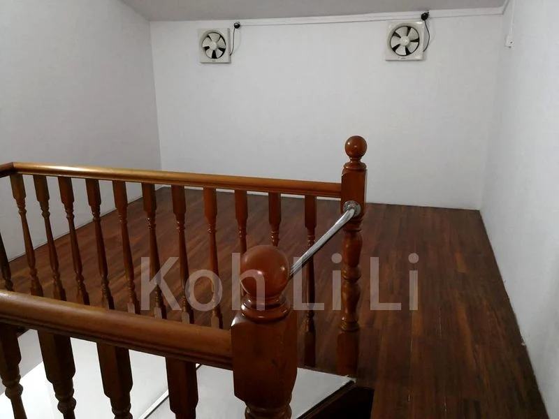 5 Bed Semi-Detached House (Landed) for Rent in Sennett Estate - Image 7