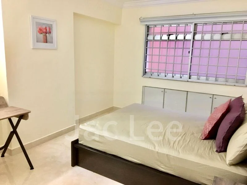 5 Room (5A) HDB for Rent in  146 Mei Ling Street - Image 9