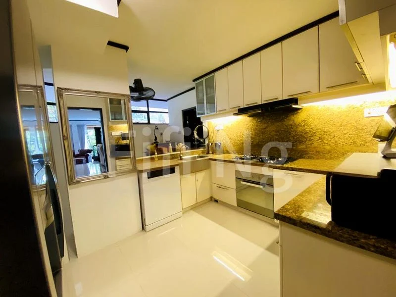 2 Bed Apartment (Condo) for Rent in  Espana - Image 3