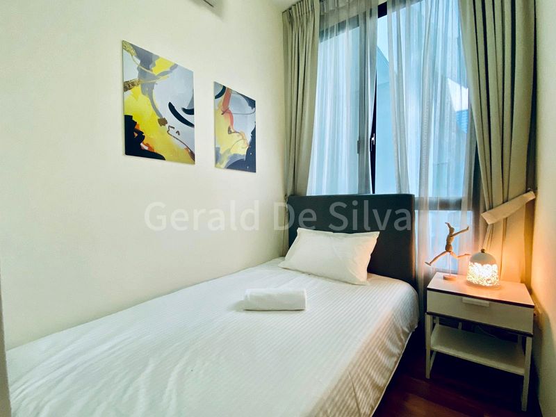 4 Bed Condo for Rent in The Estrella - Image 13