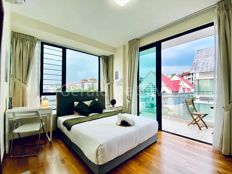 4 Bed Condo for Rent in The Estrella - Image 6