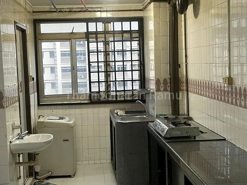 Executive HDB for Rent in 534 Serangoon North Avenue 4 - Image 12