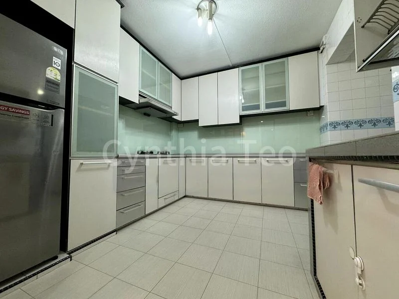 5 Room (5I) HDB for Rent in  866 Tampines Street 83 - Image 7