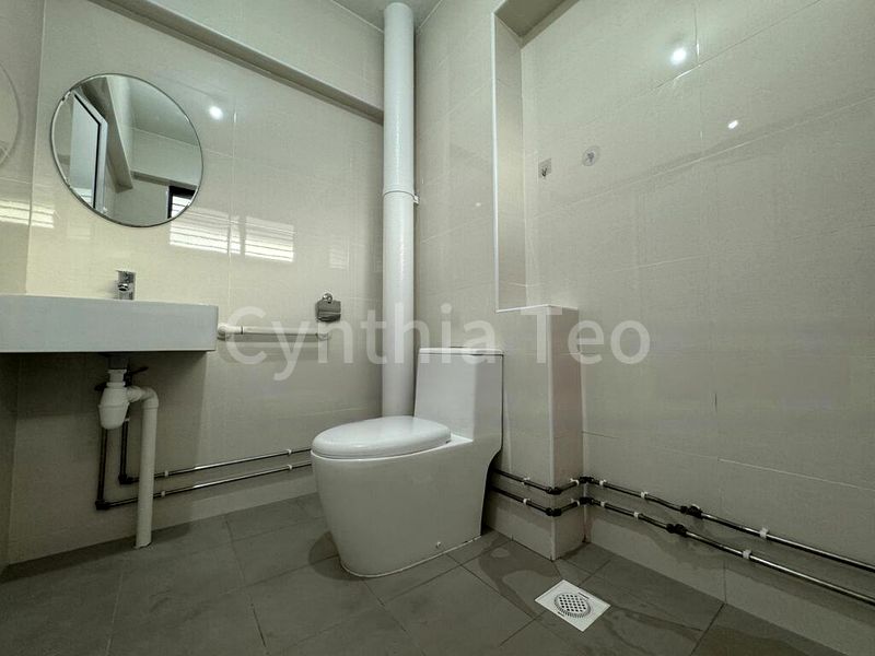 5 Room (5I) HDB for Rent in  866 Tampines Street 83 - Image 13