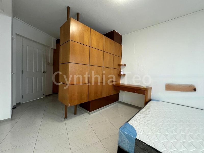 5 Room (5I) HDB for Rent in  866 Tampines Street 83 - Image 14