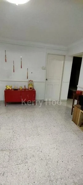 Common Room (HDB) for Rent in  35 Marine Crescent - Image 4