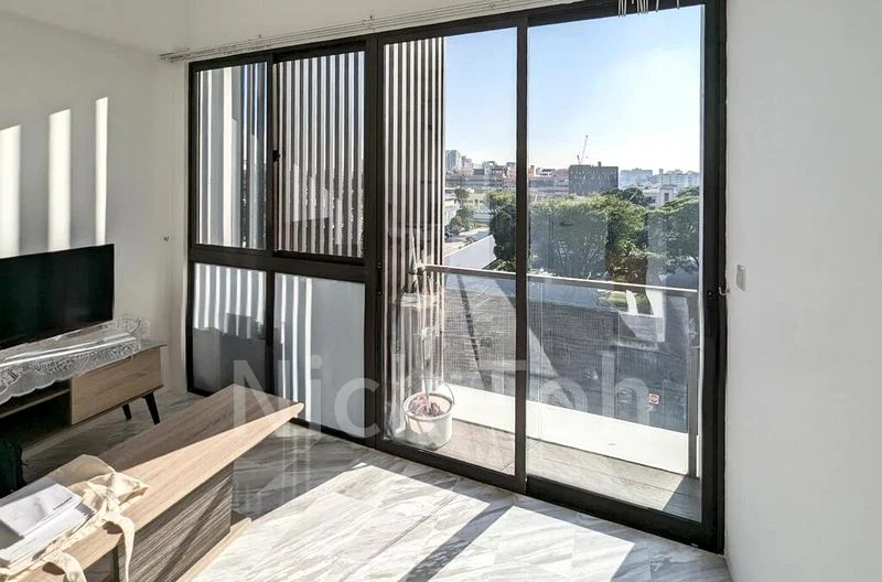 1 Bed Condo for Rent in  Pavilion Square - Image 1