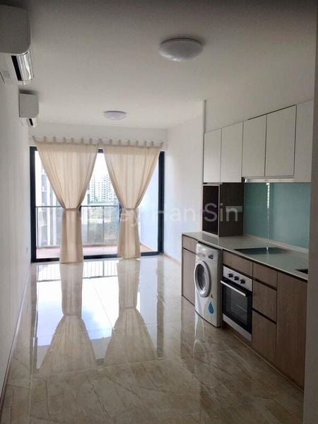 2 Bed Condo for Sale in  Kingsford Waterbay - Image 2