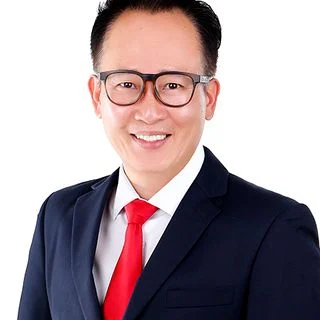 James Poh Y L