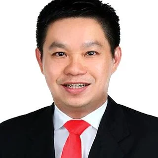 Leslie Lam
