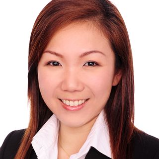 Evelyn Tan