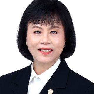 Lilian Tan
