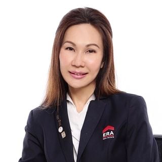 Evelyn Wee