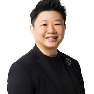 Rayne Chua
