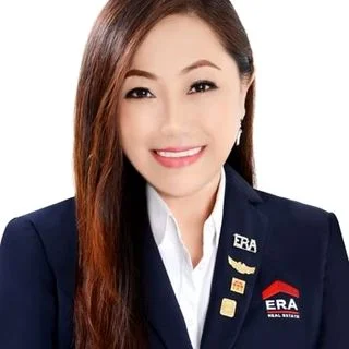 Jennifer Foo